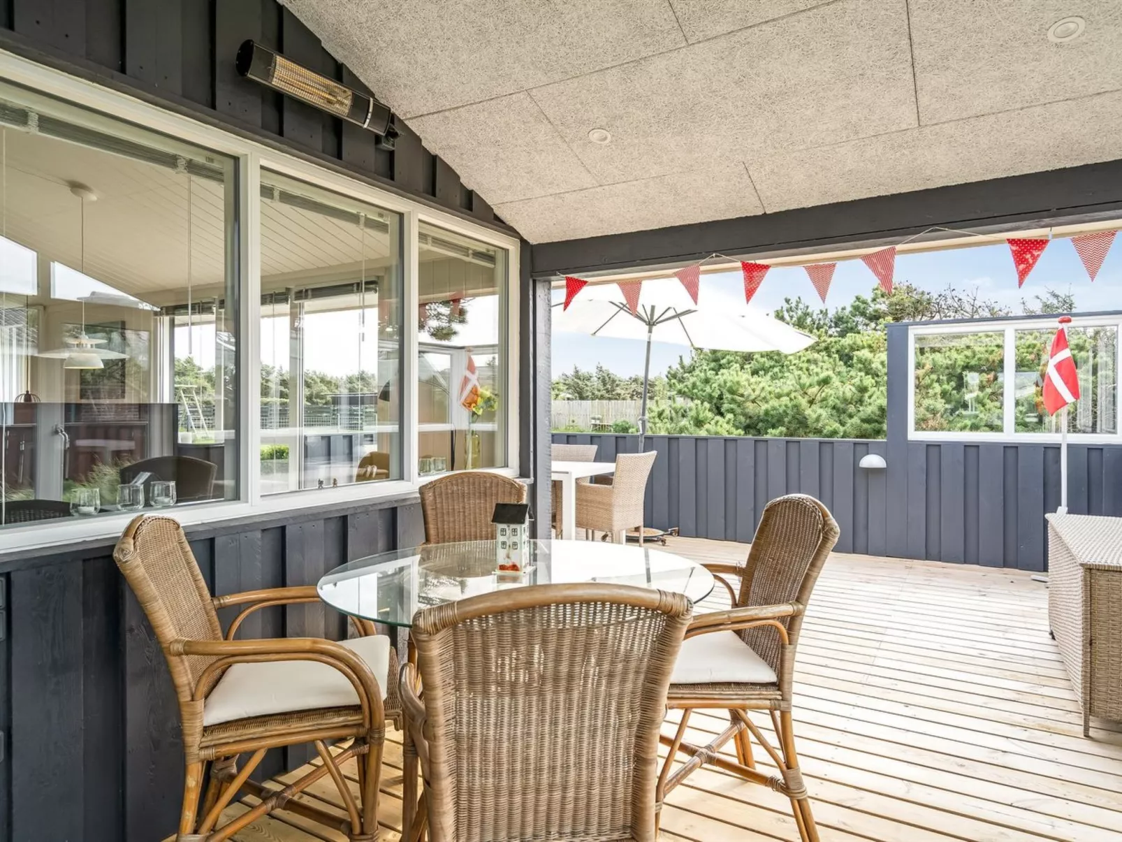 "Hælf" - 400m from the sea-Dehors