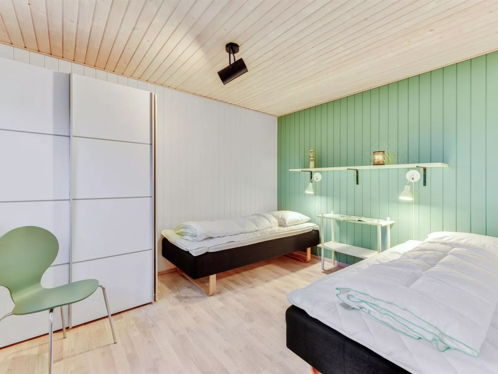 "Withger" - 300m from the sea-Inside