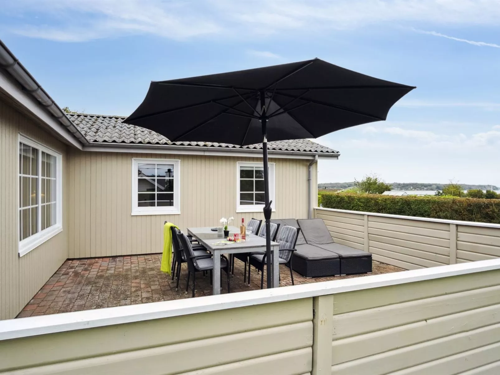 "Haralda" - 300m from the sea-Dehors