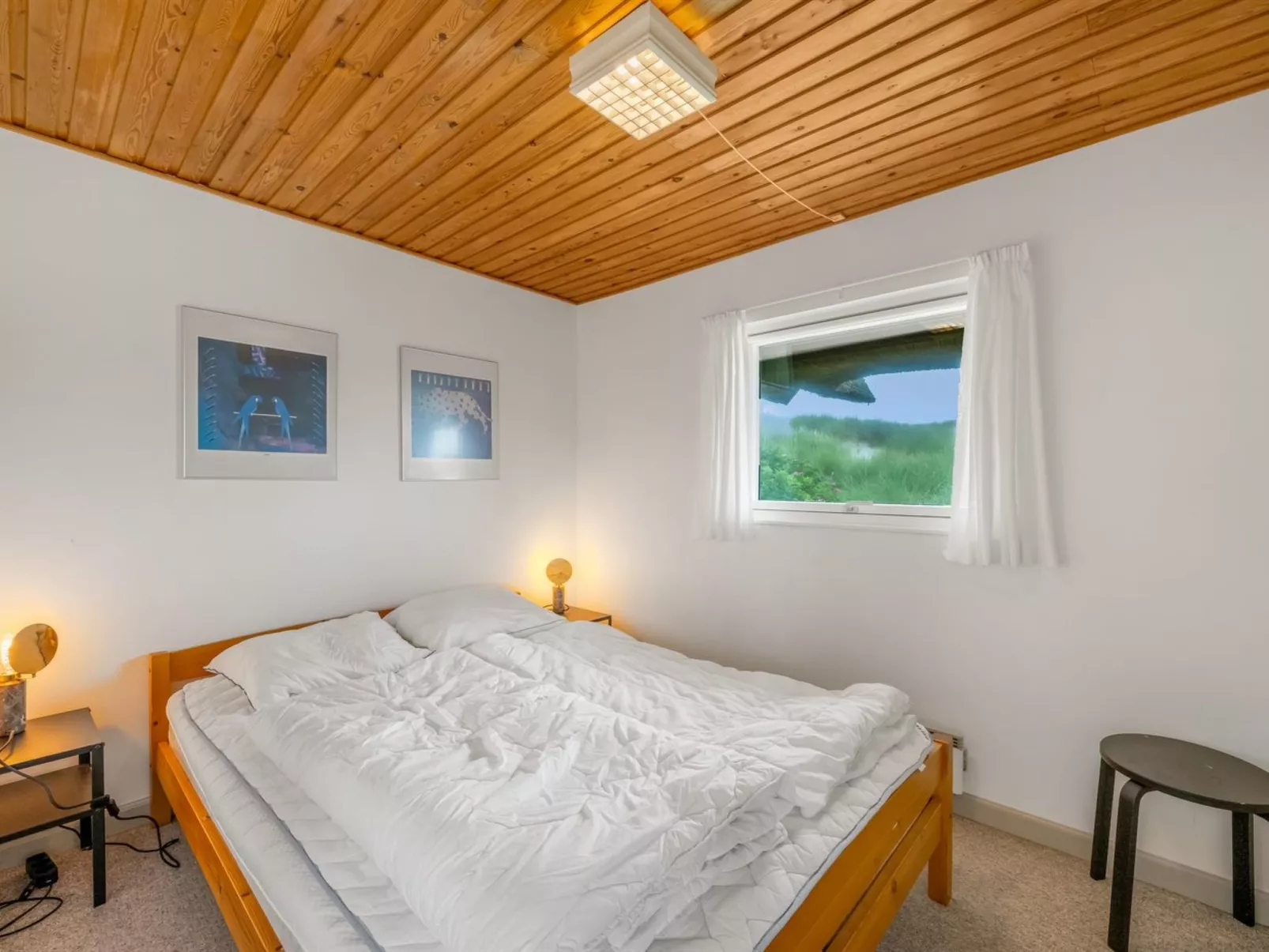 "Nicolaus" -  from the sea-Dedans