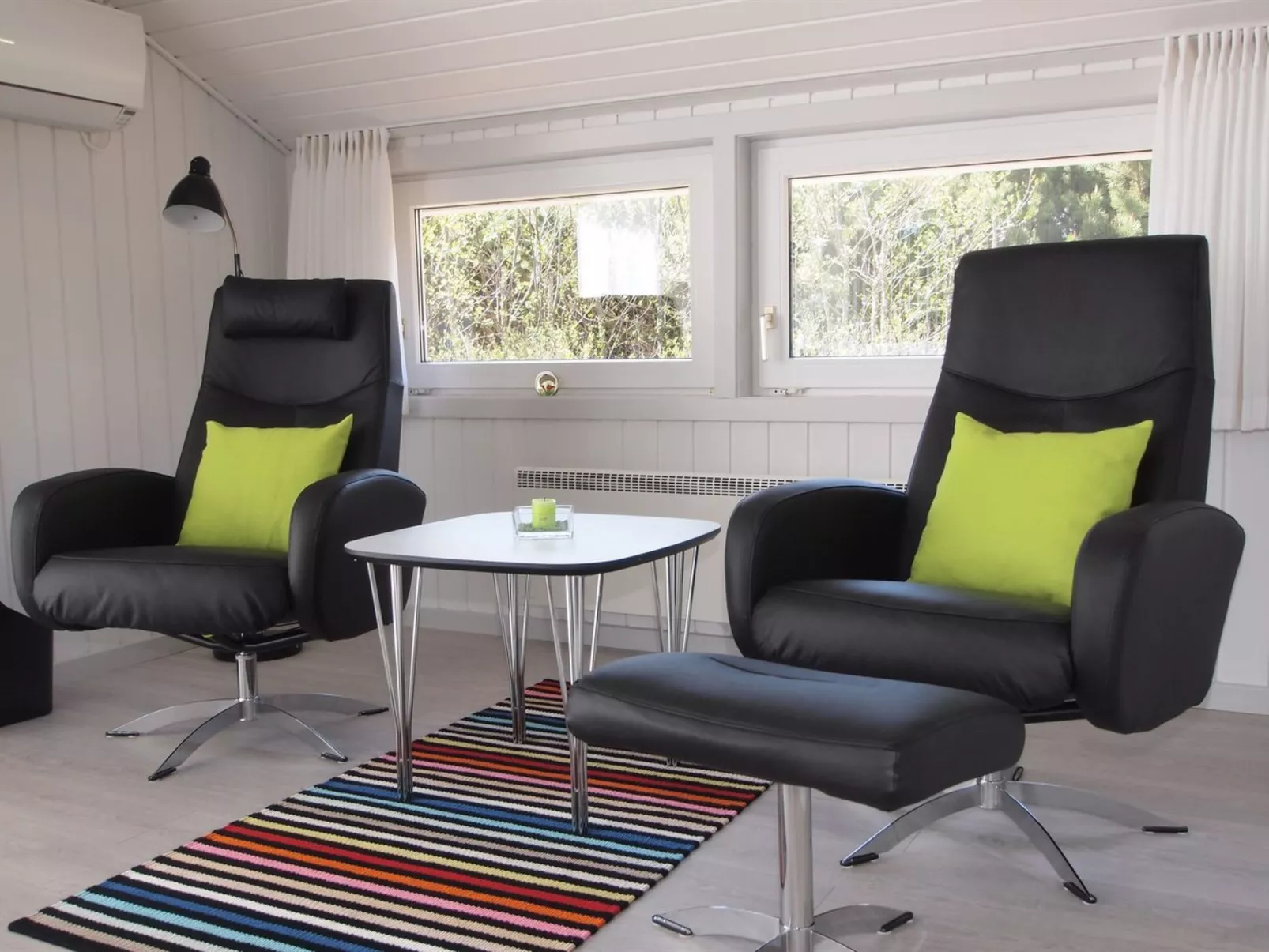 "Emmarenze" - 400m from the sea-Inside