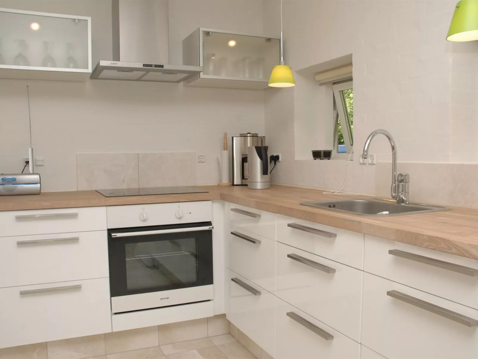 "Fernande" - 150m from the sea-Inside