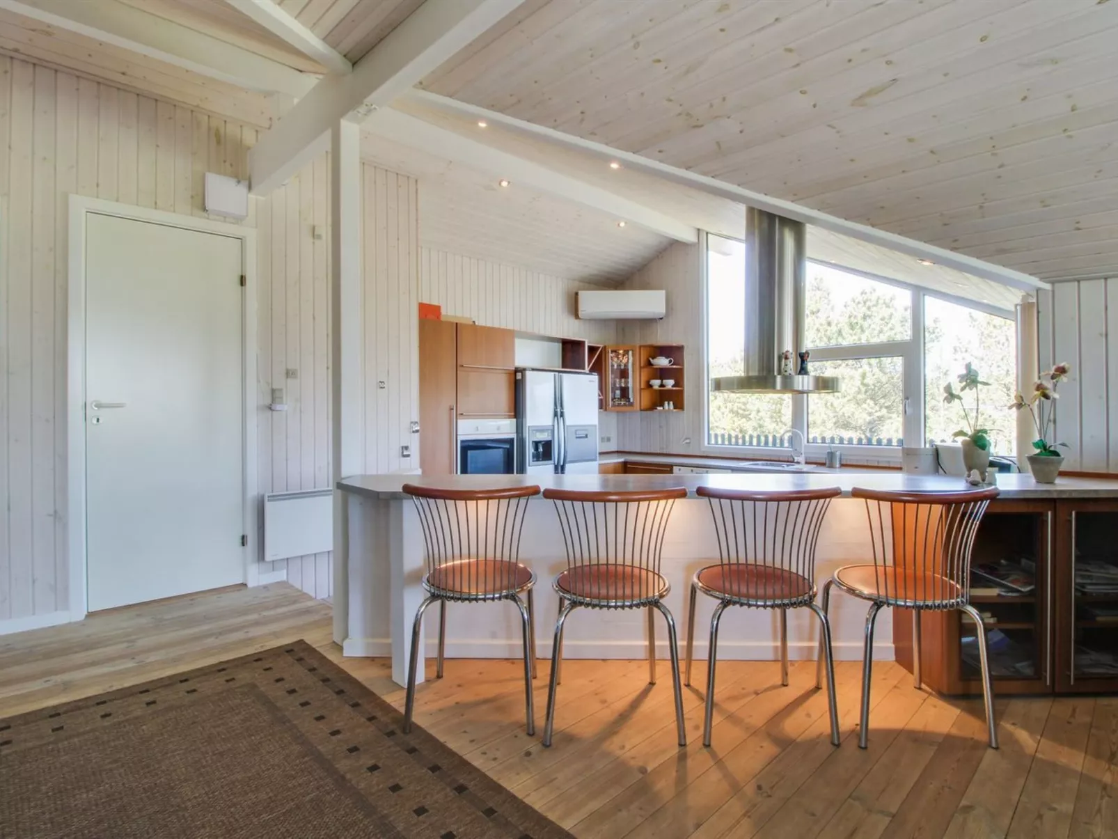 "Edmer" - 50m from the sea-Inside