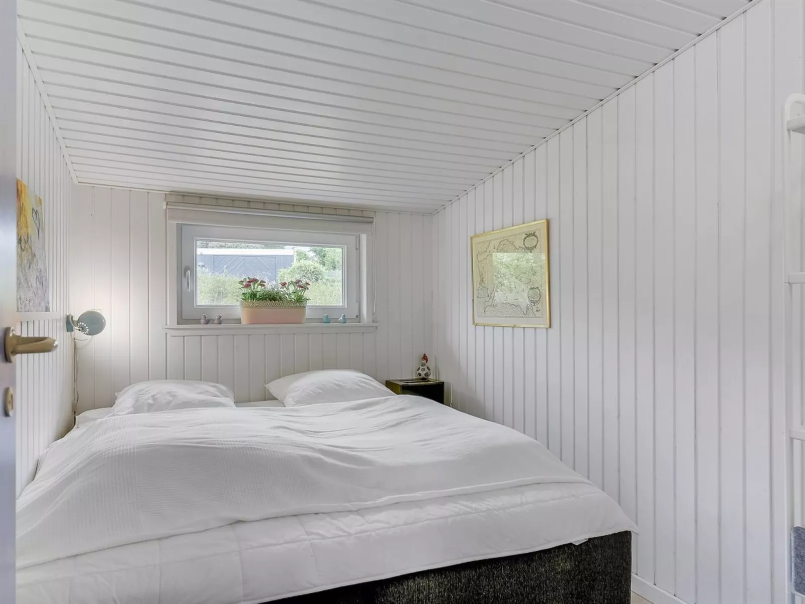 "Elain" -  from the sea-Inside