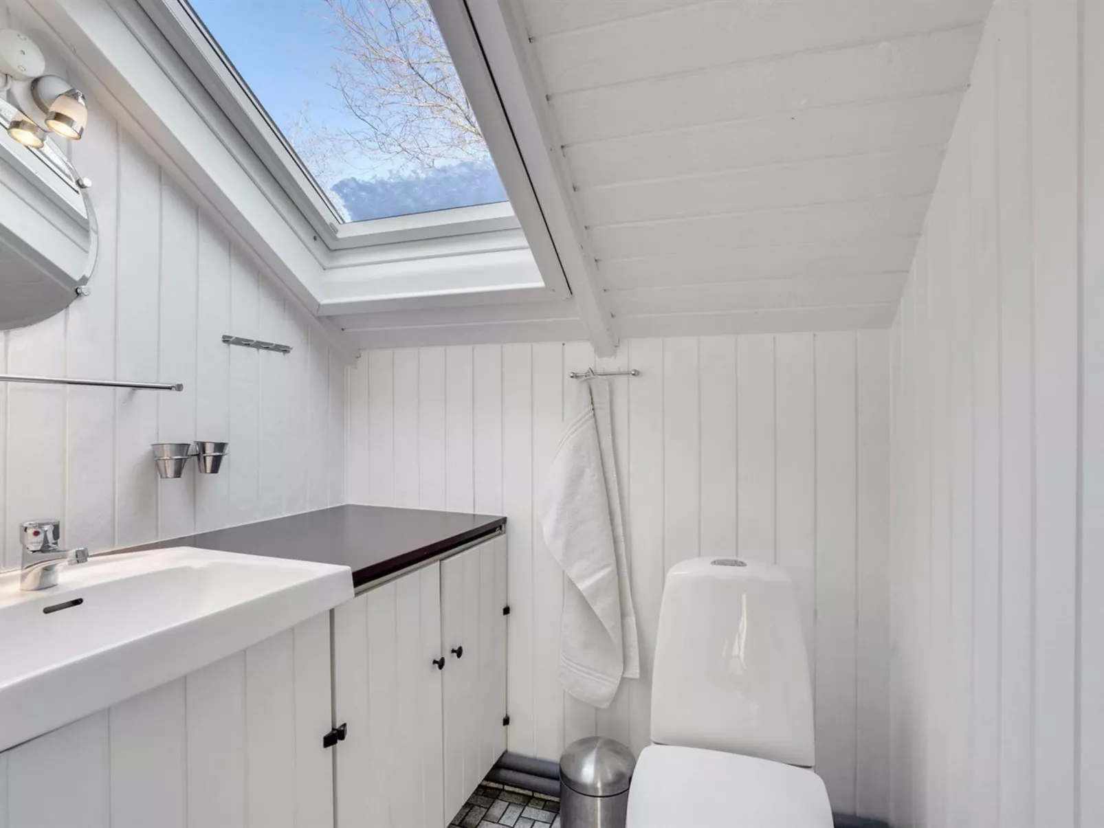 "Sighrik" - 30km from the sea-Inside