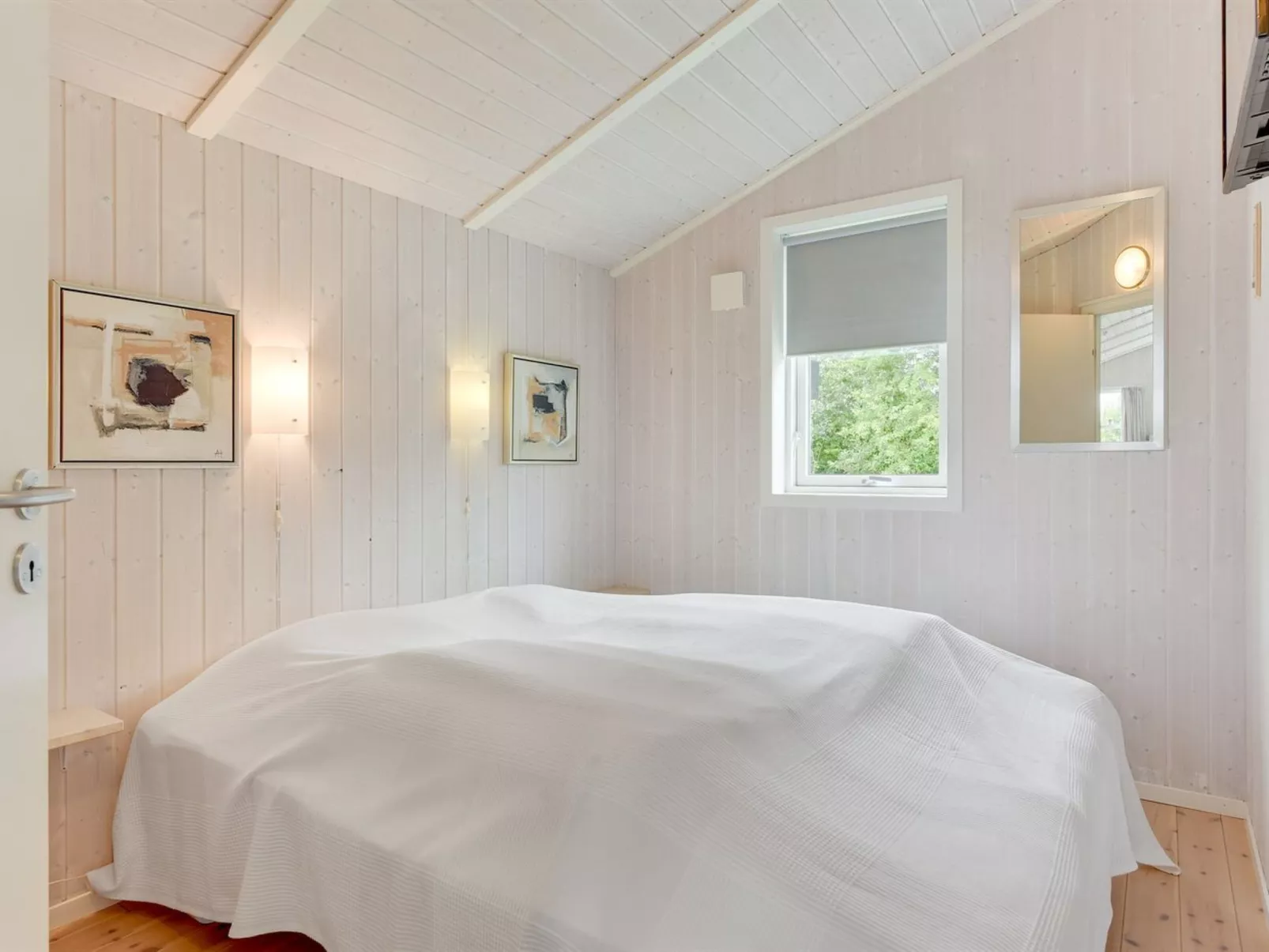 "Tjakko" - 700m from the sea-Inside