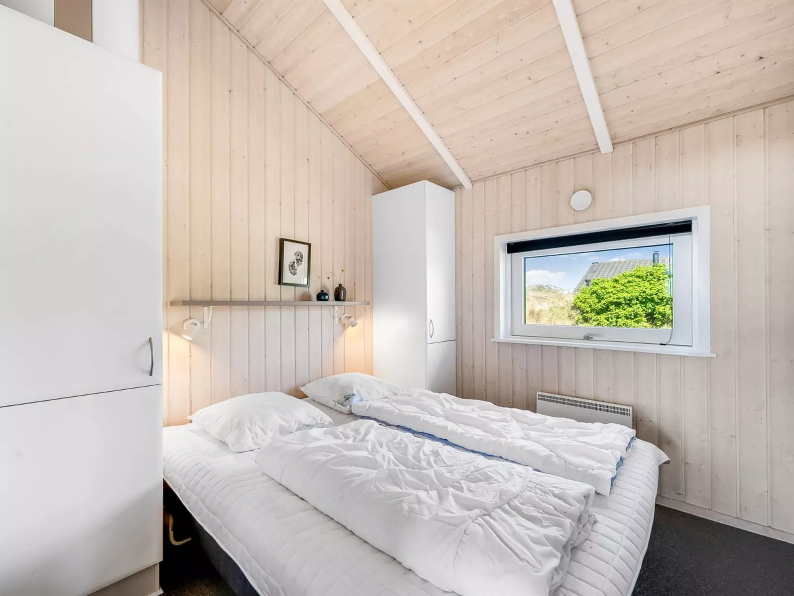 "Sylta" -  from the sea-Inside