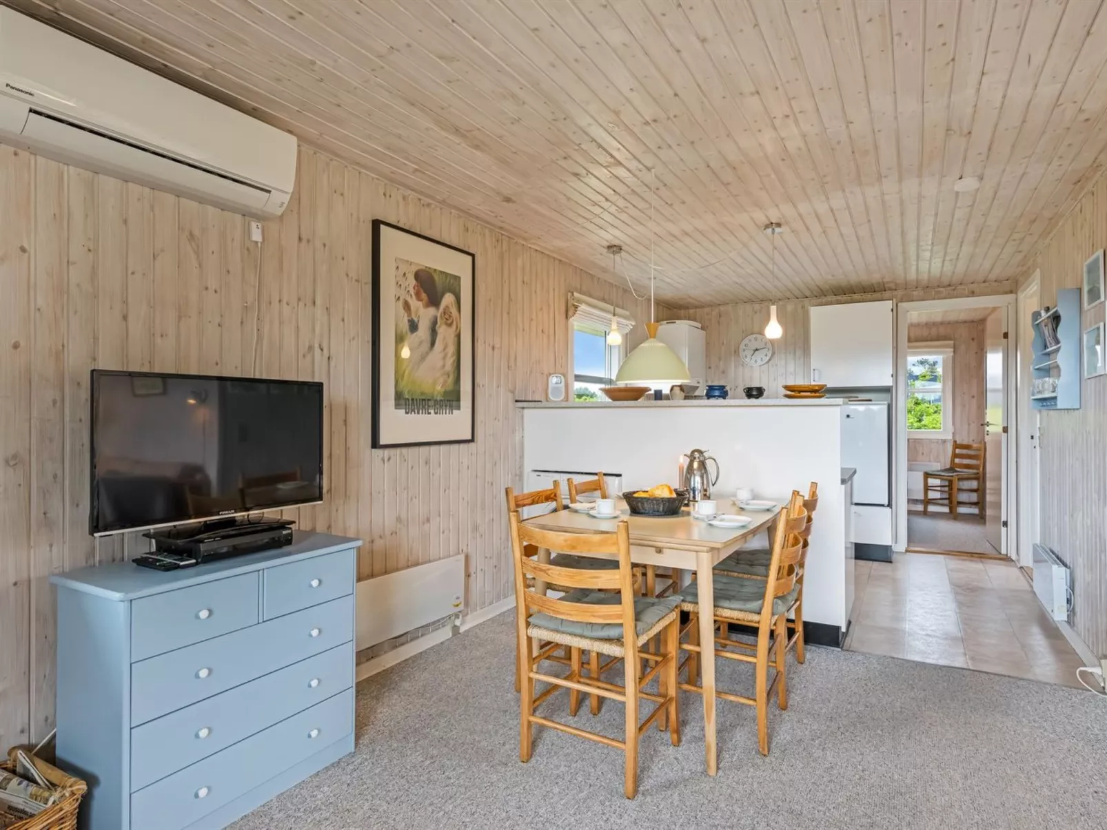 "Gertine" - 650m to the fjord-Inside