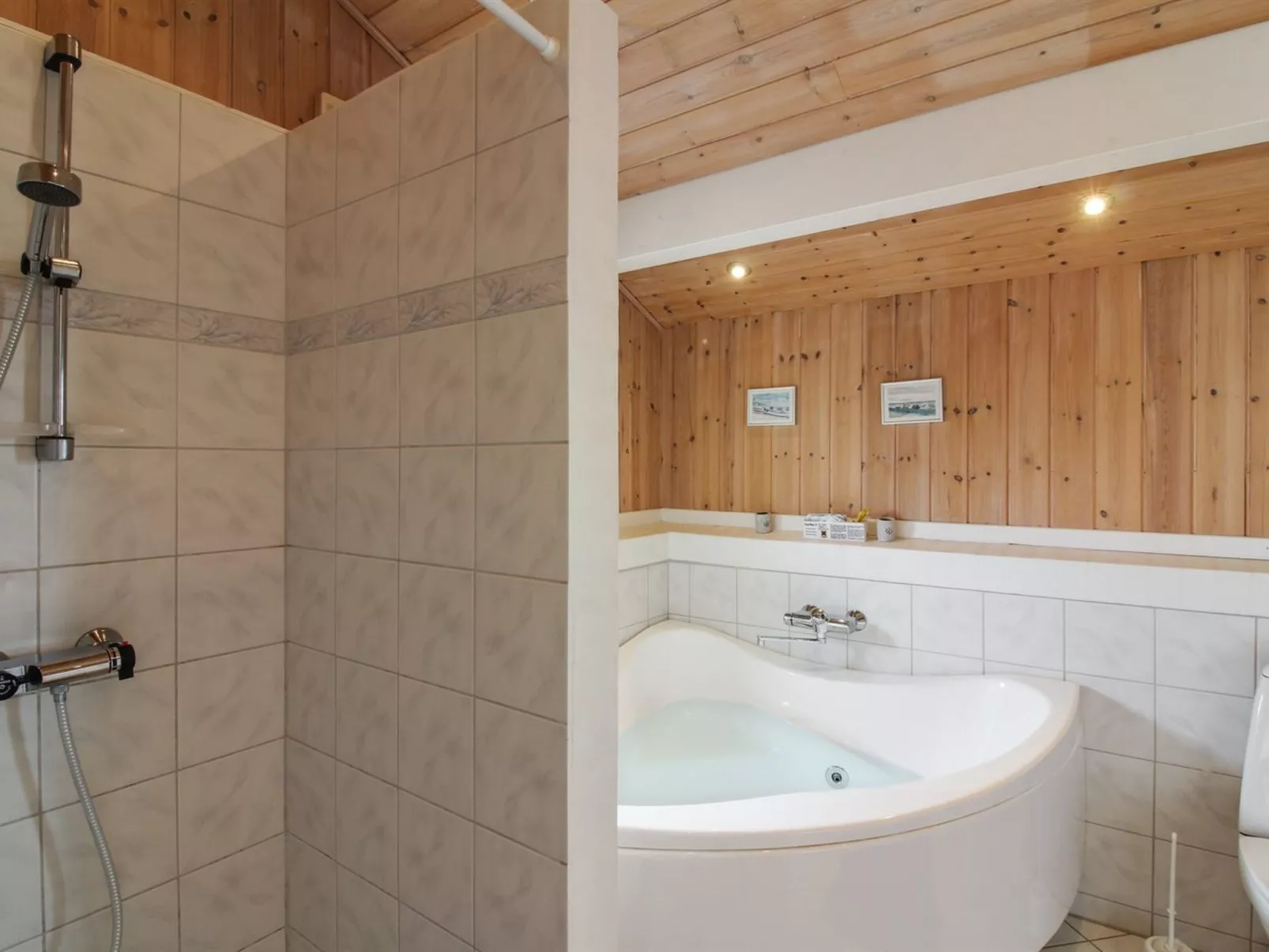 "Asta" - 85m from the sea-Dedans