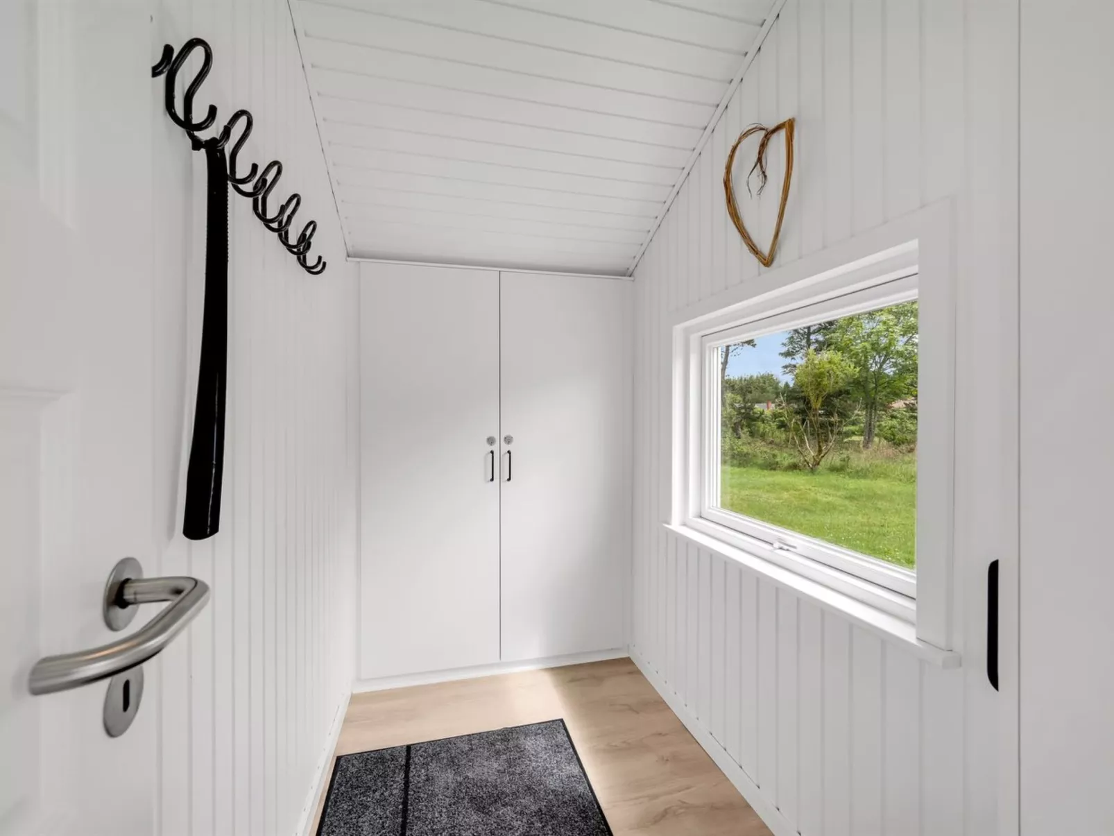 "Kari" - 900m from the sea-Dedans