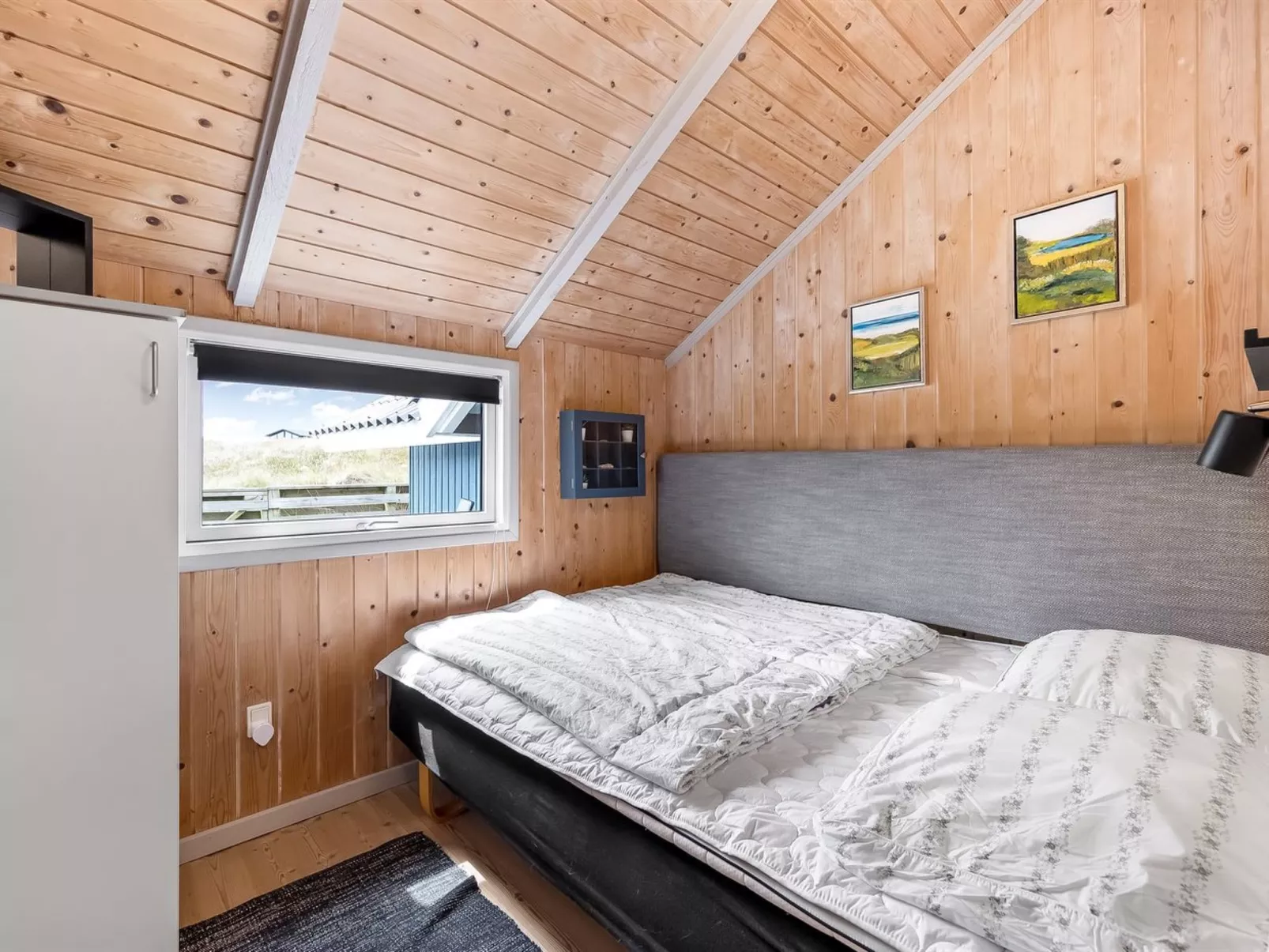 "Valia" - 400m to the fjord-Inside