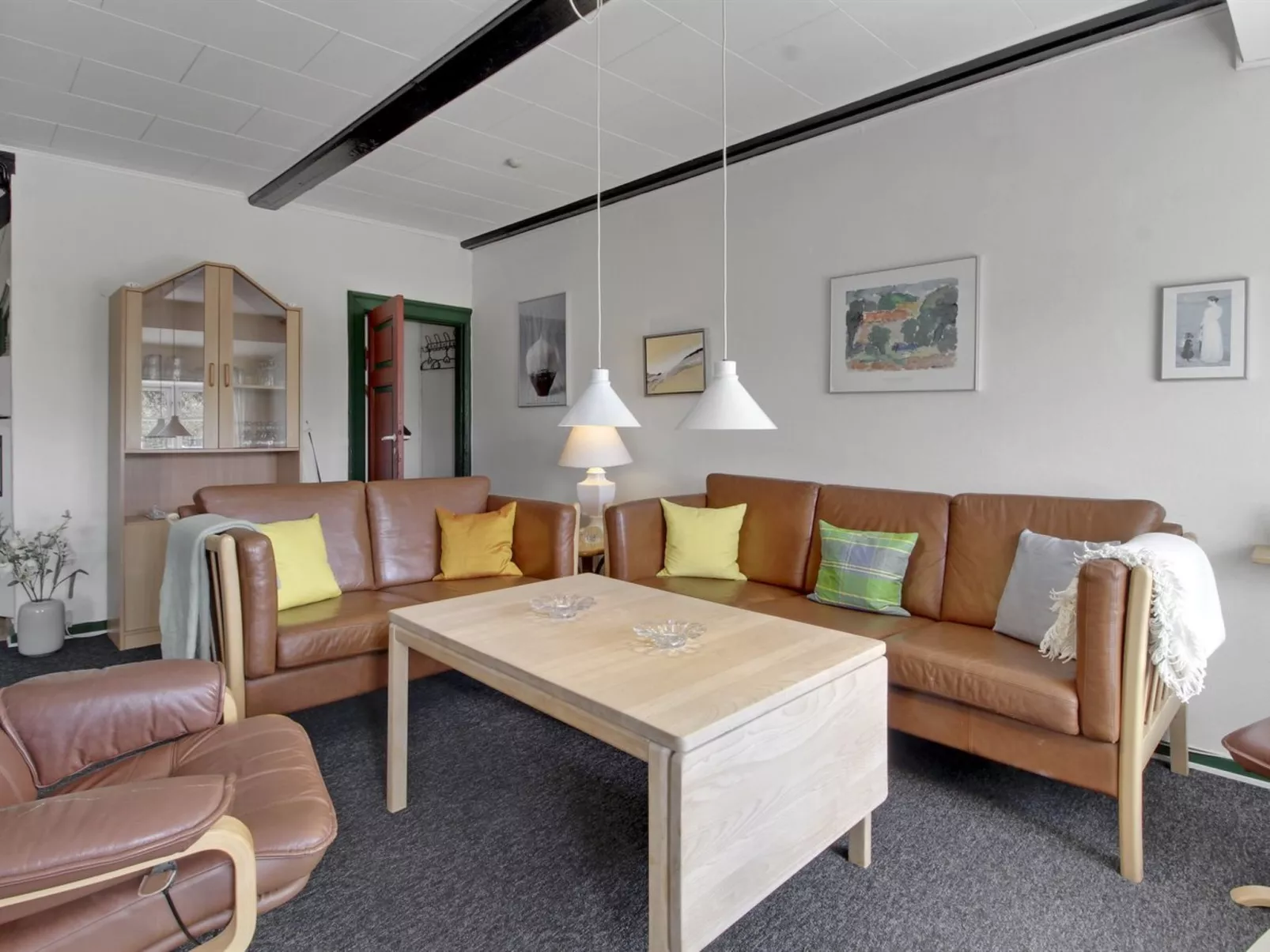 "Kolle" - 800m from the sea-Drinnen