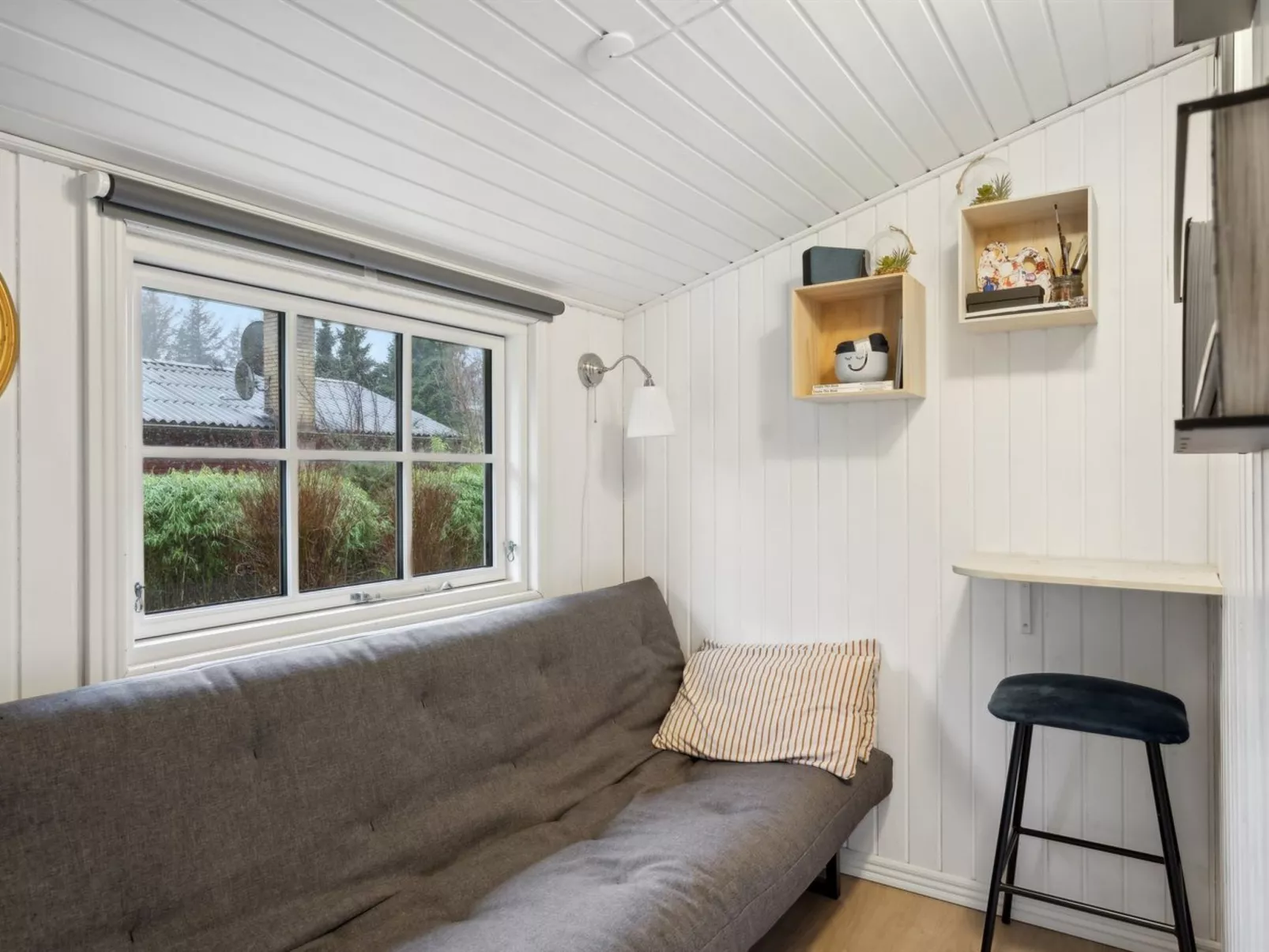 "Astrid" - 875m from the sea-Inside