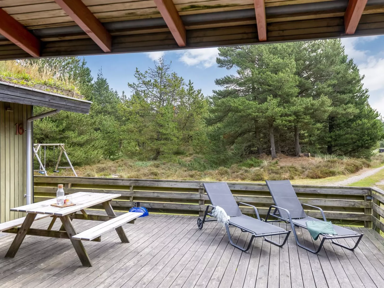 "Falki" - 2.5km from the sea-Draußen