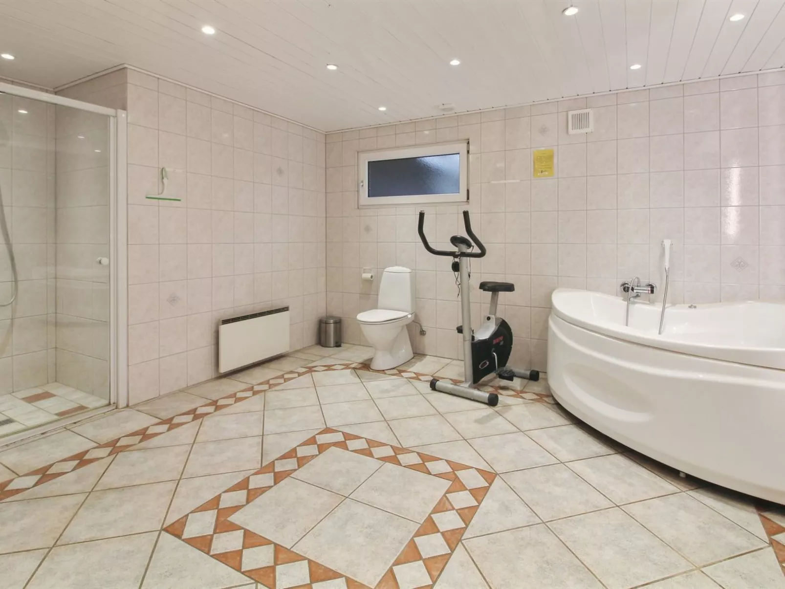 "Mikaela" - 1km from the sea-Drinnen