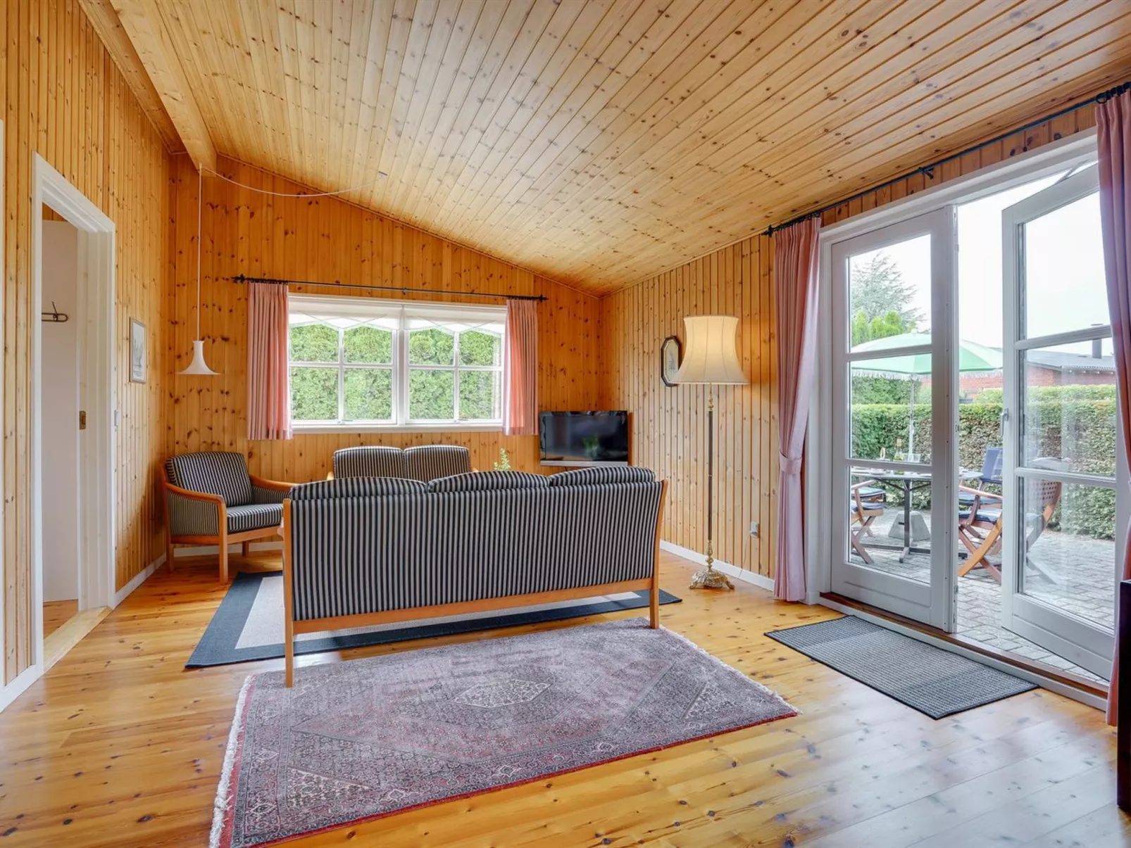 "Siem" - 650m from the sea-Inside