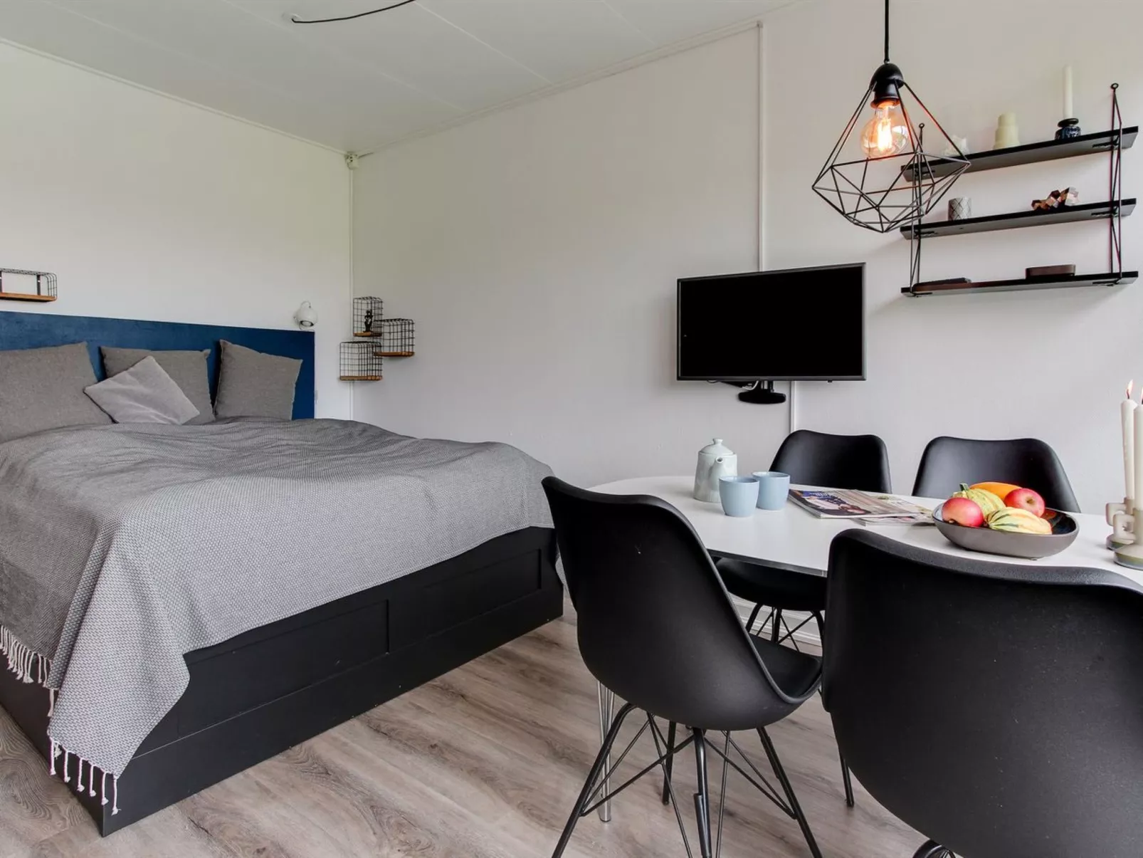 "Atte" - 300m from the sea-Drinnen