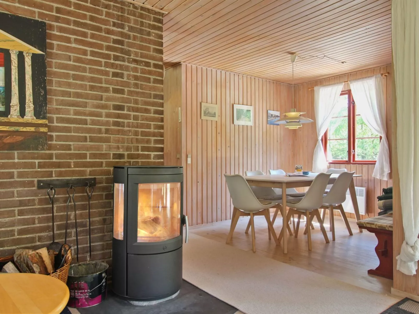 "Chenoa" - 200m from the sea-Dedans