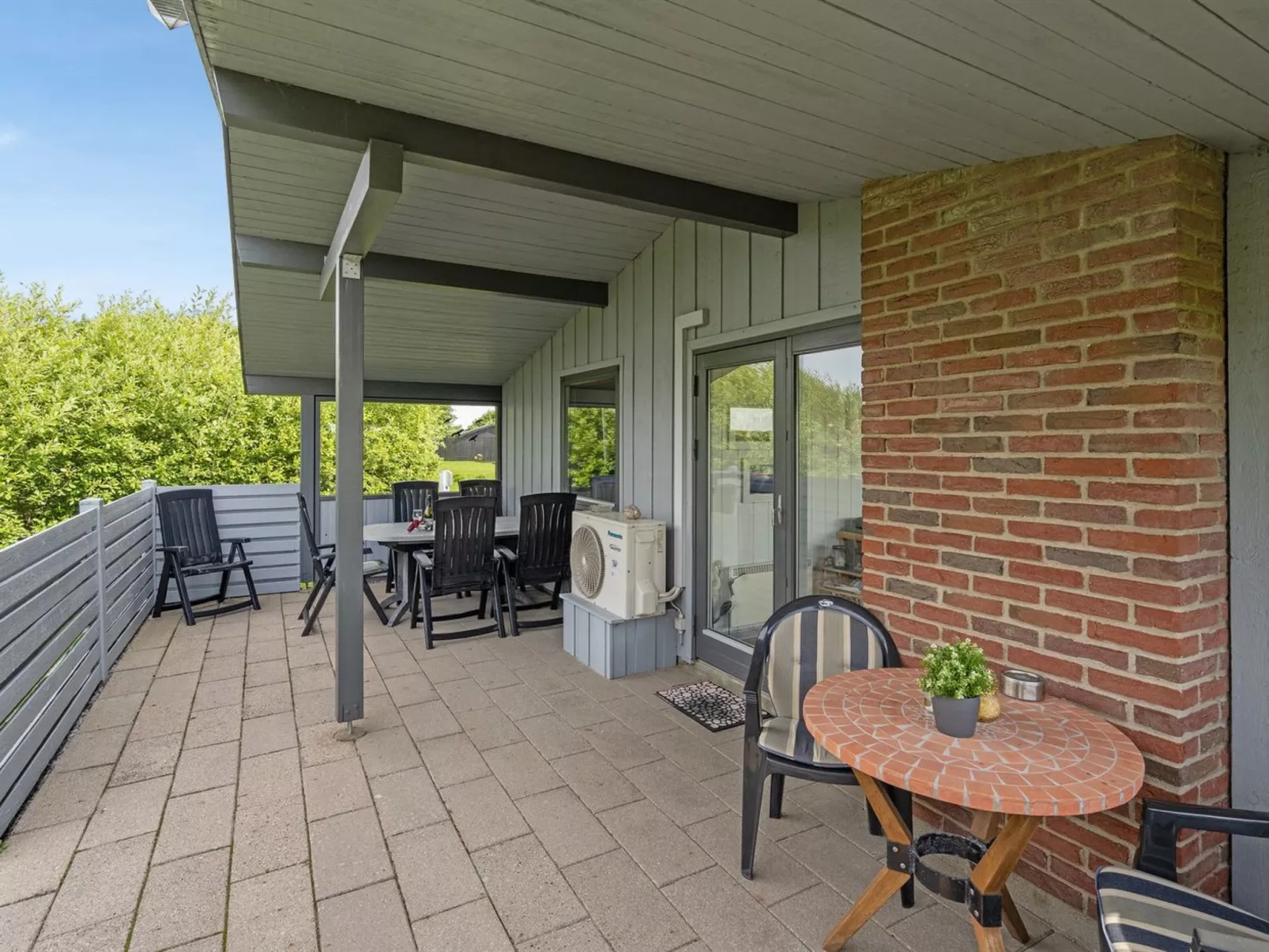 "Elise" - 800m from the sea-Outside