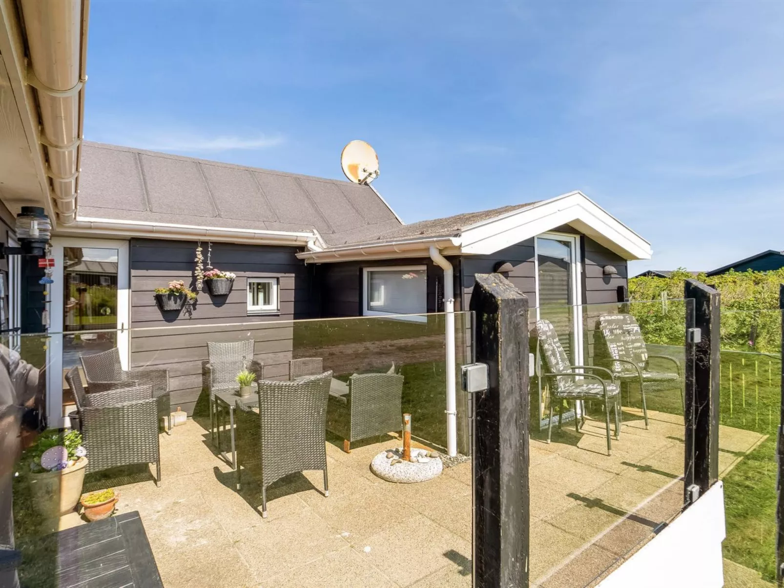 "Telse" - 375m from the sea-Outside