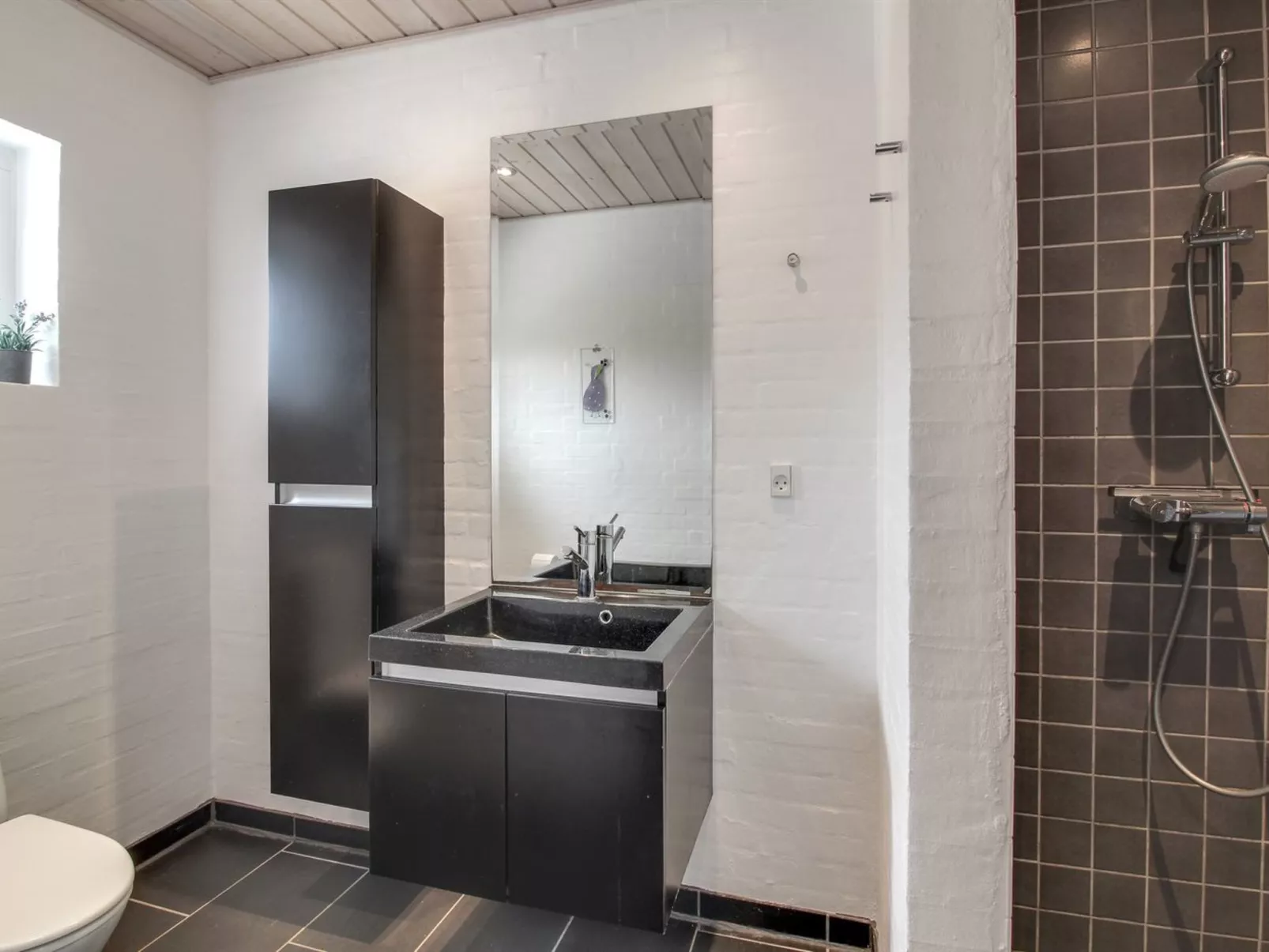 "Mayke" - 900m from the sea-Dedans