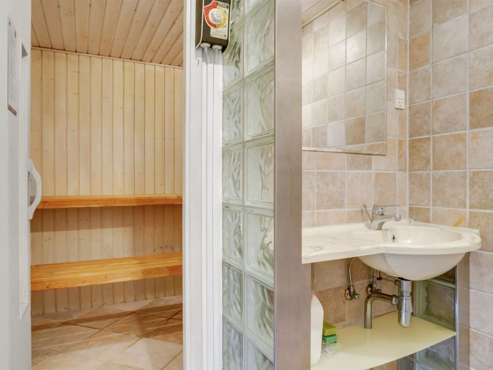 "Alfhild" - 297m from the sea-Inside