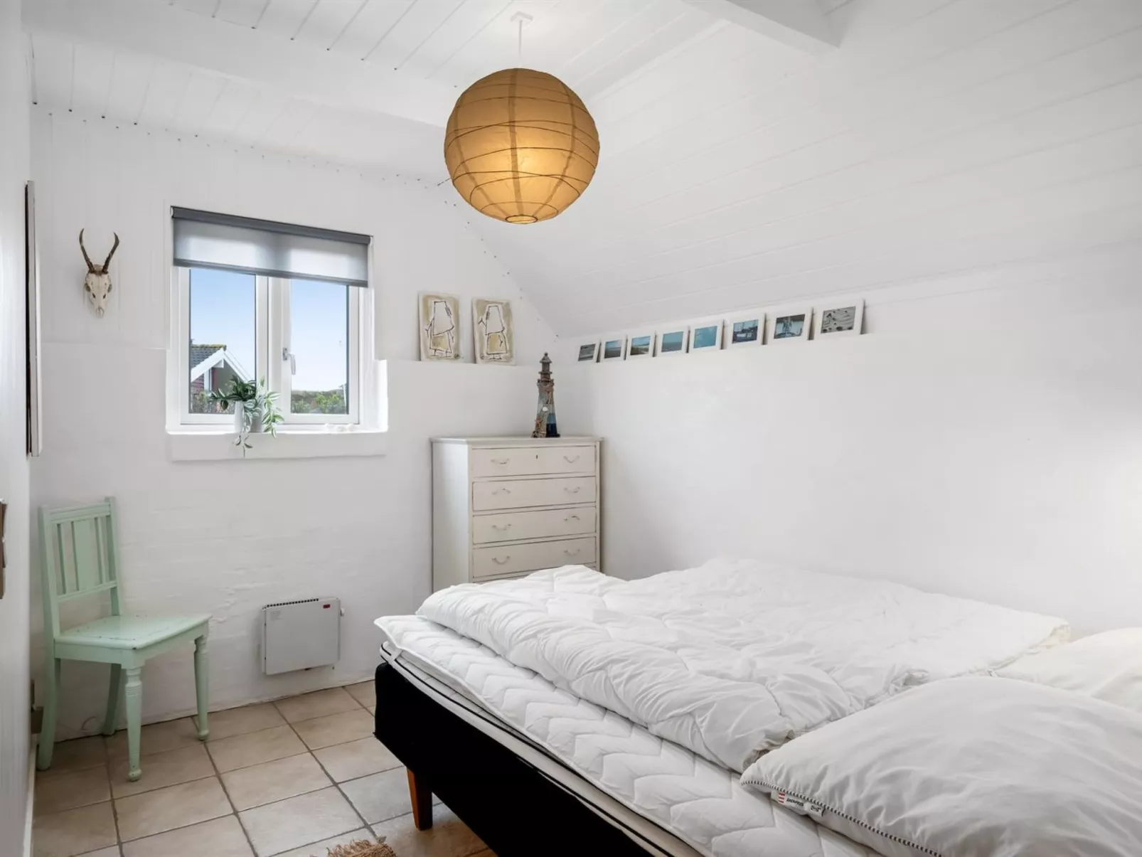 "Annielle" -  from the sea-Inside