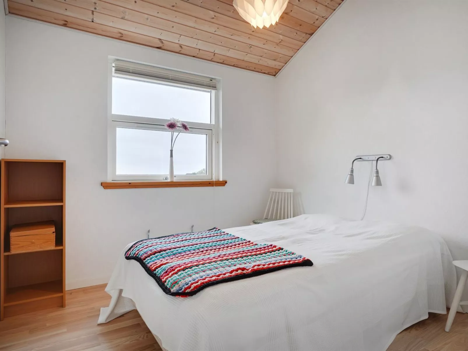 "Kimi" - 800m from the sea-Inside