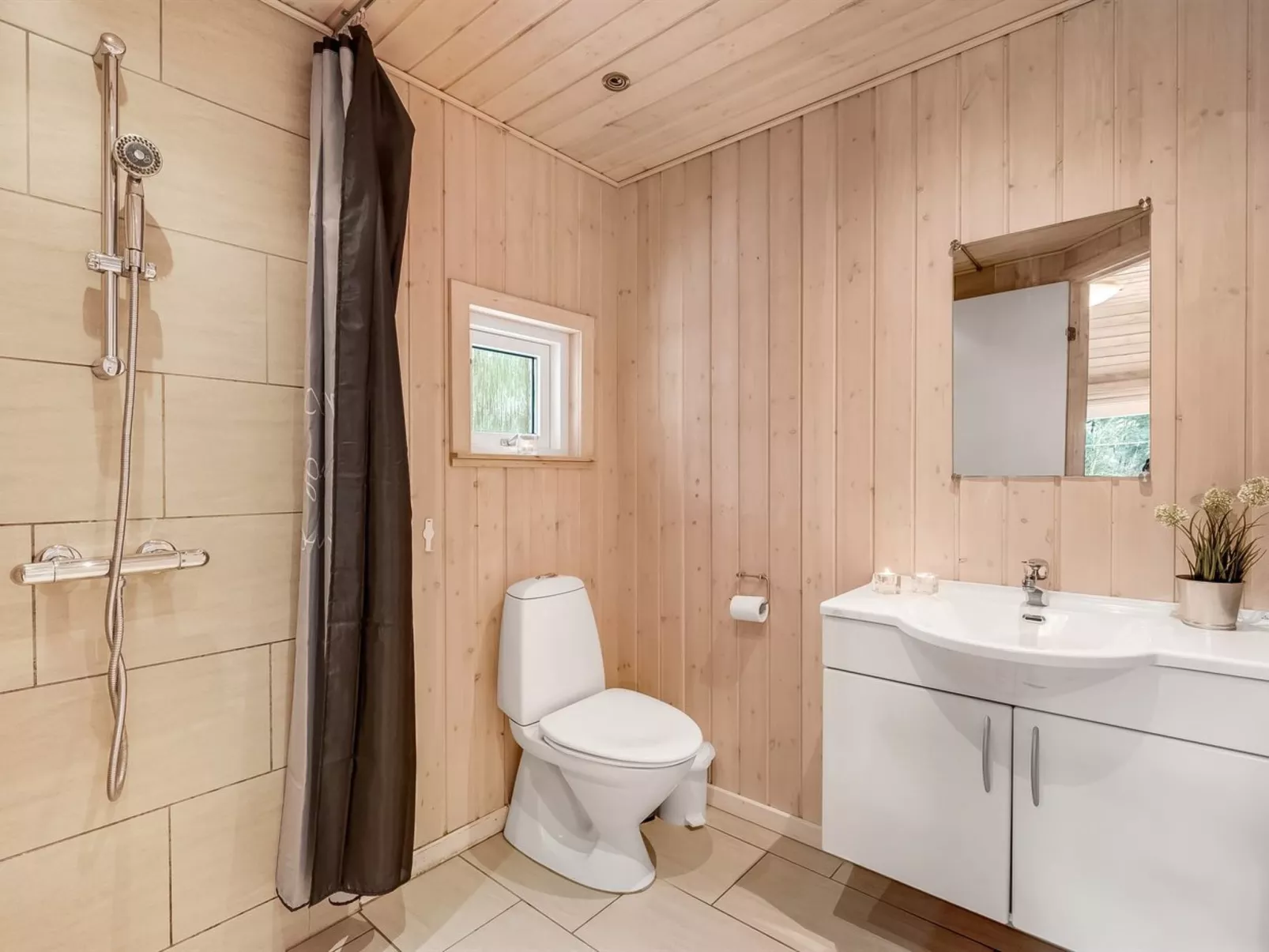 "Elfrun" - 250m from the sea-Inside