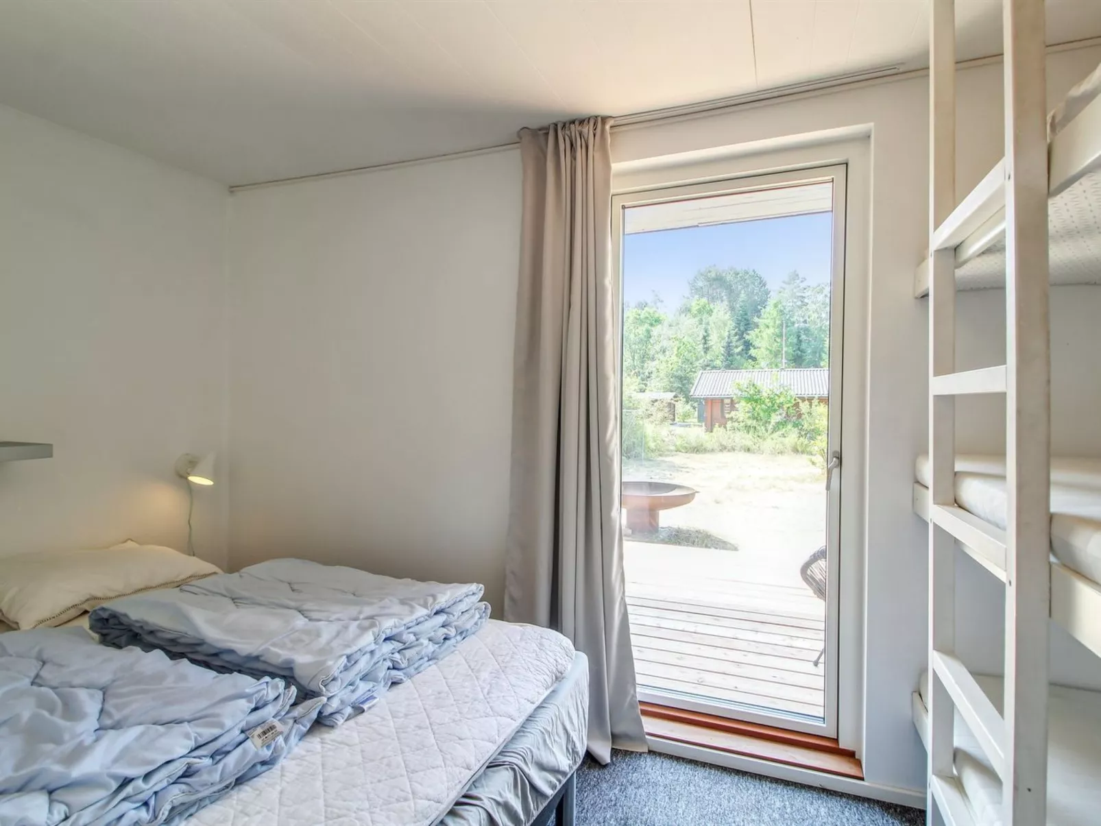 "Fot" - 7km from the sea-Inside