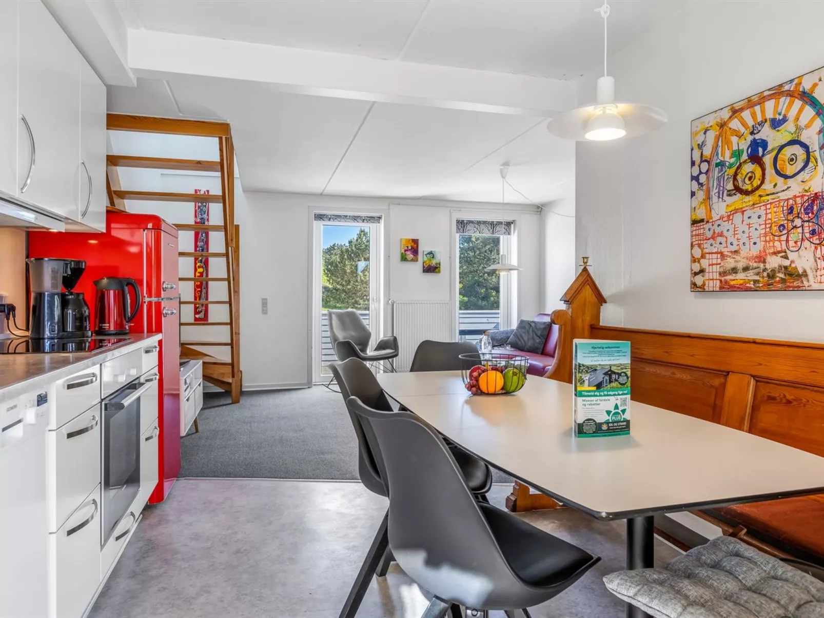 "Niilo" - 1.7km from the sea - Drinnen