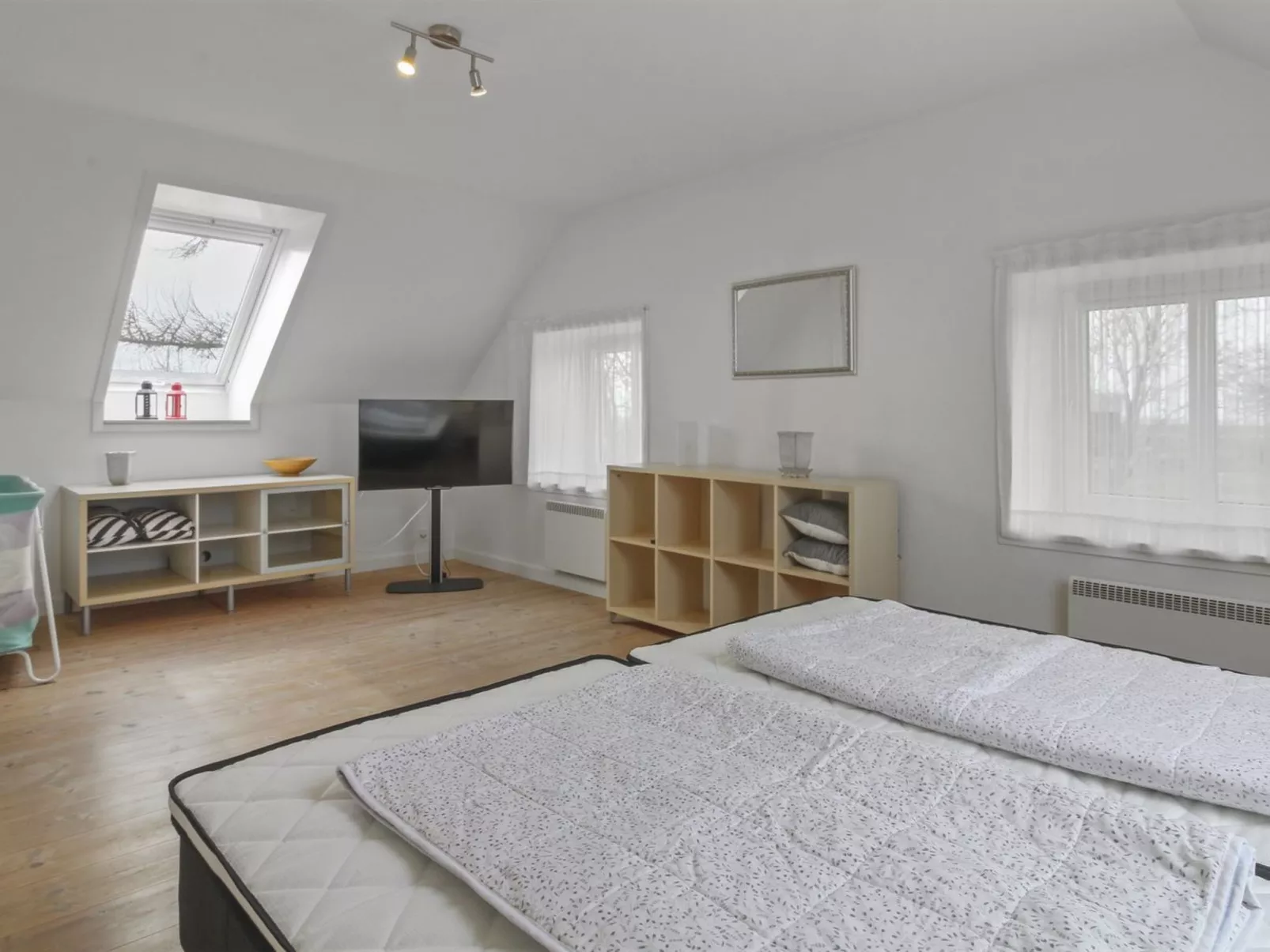 "Juuso" - 20km from the sea-Inside