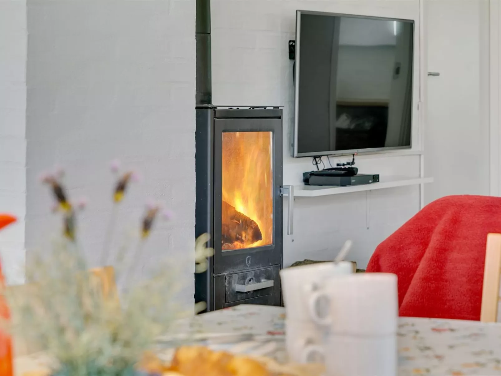 "Marlien" - 1km to the fjord-Drinnen