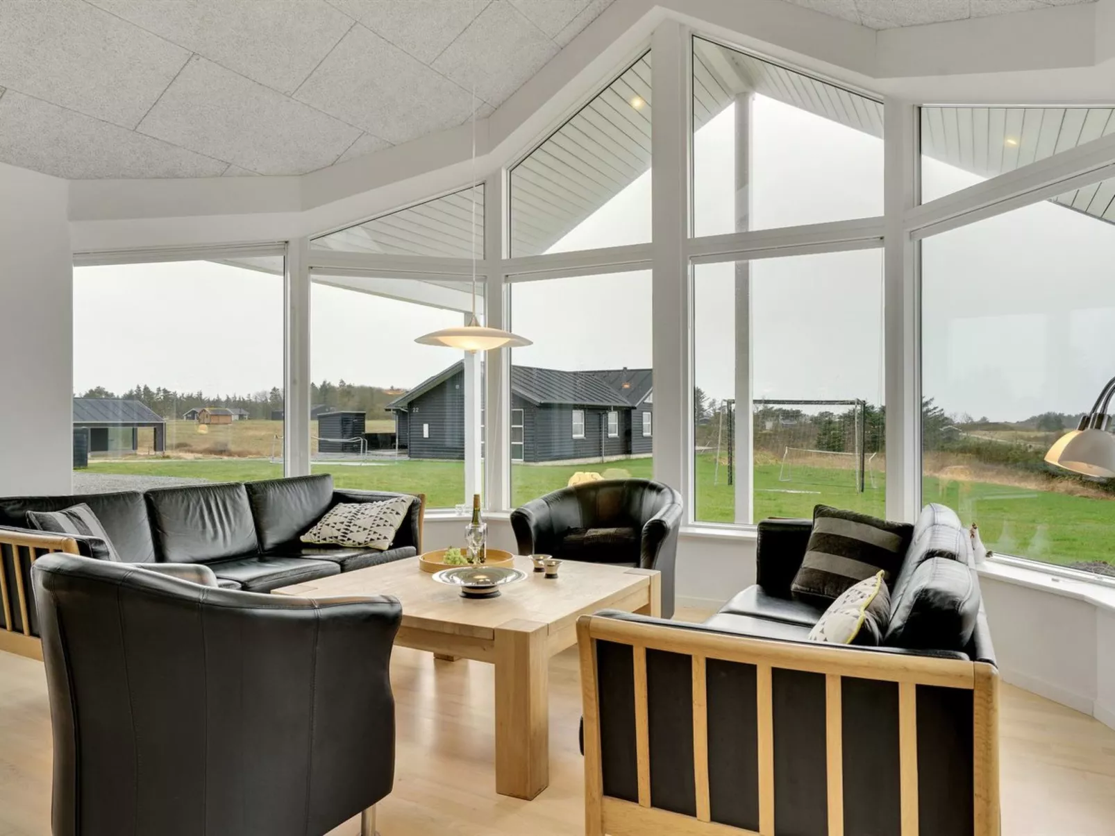 "Swarthofthi" - 1.5km from the sea-Drinnen