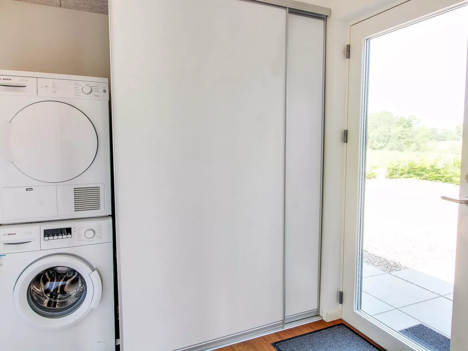 "Thorfin" - 200m from the sea-Inside