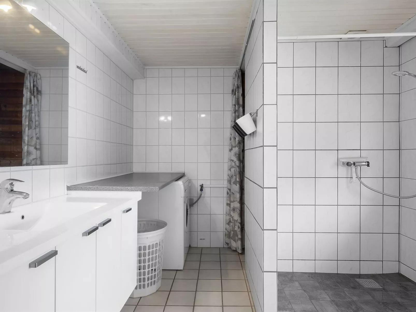 "Stojanka" - 1km from the sea-Inside