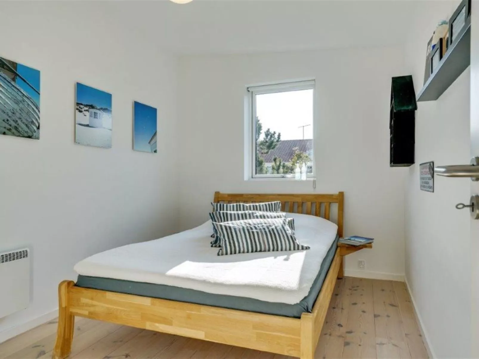 "Helin" - 100m from the sea-Inside