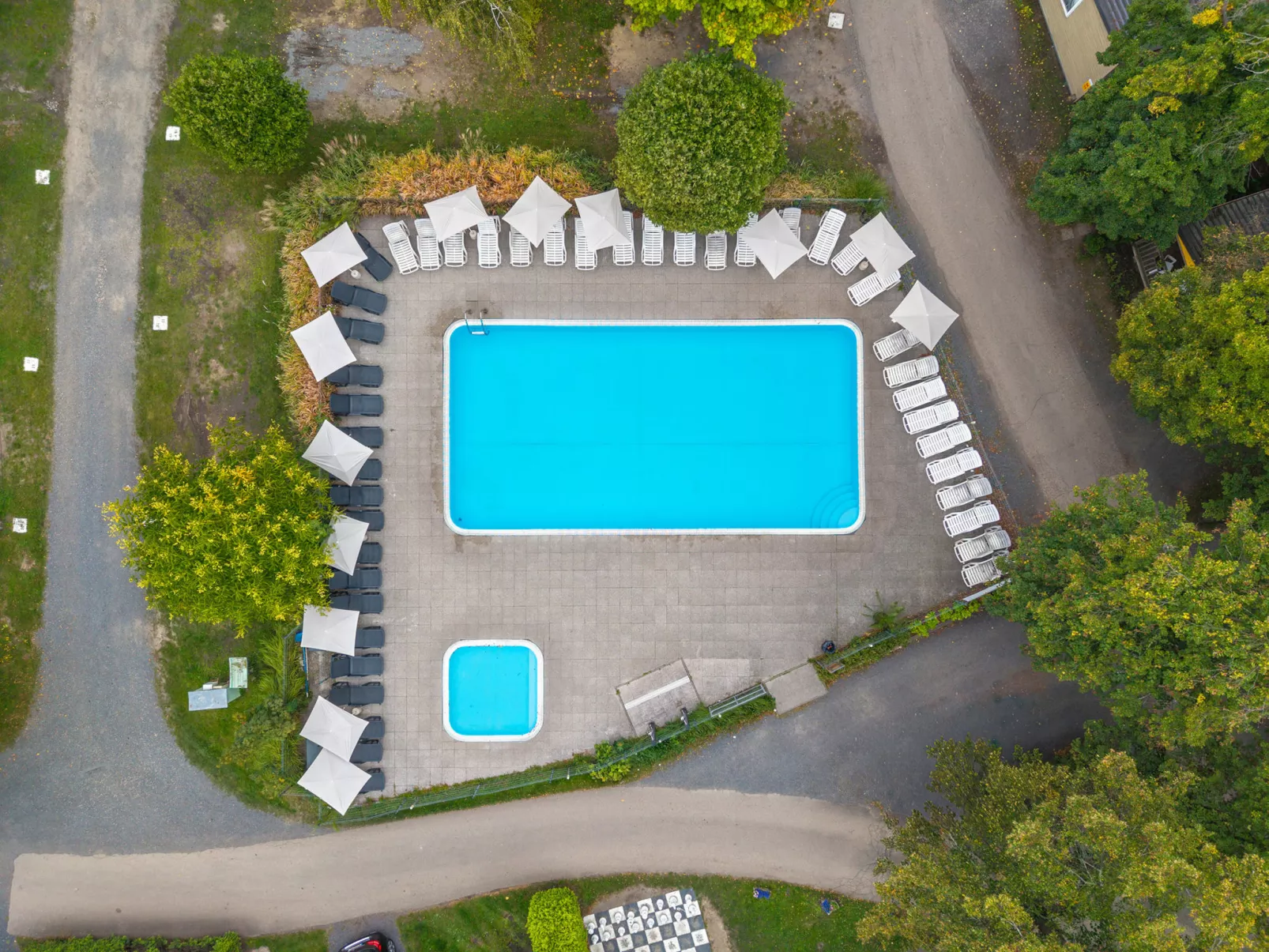 Sunset Terrace-Outside