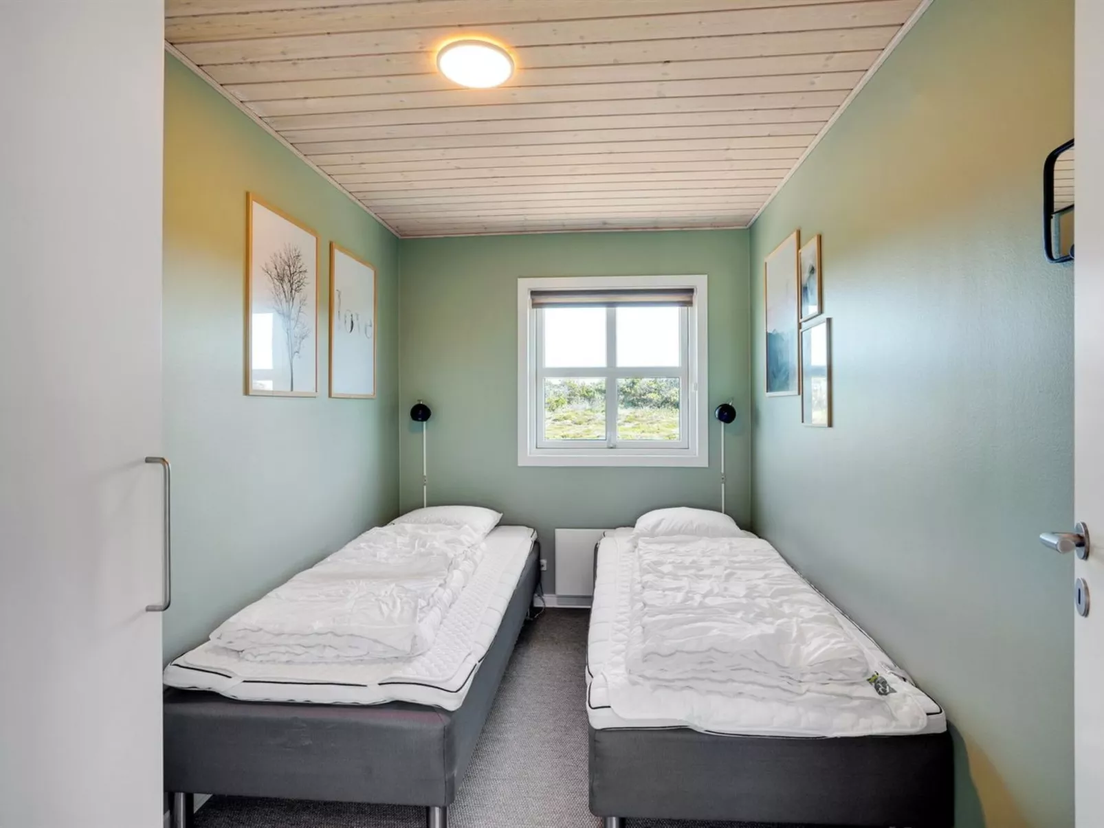 "Eliena" - 500m from the sea-Drinnen