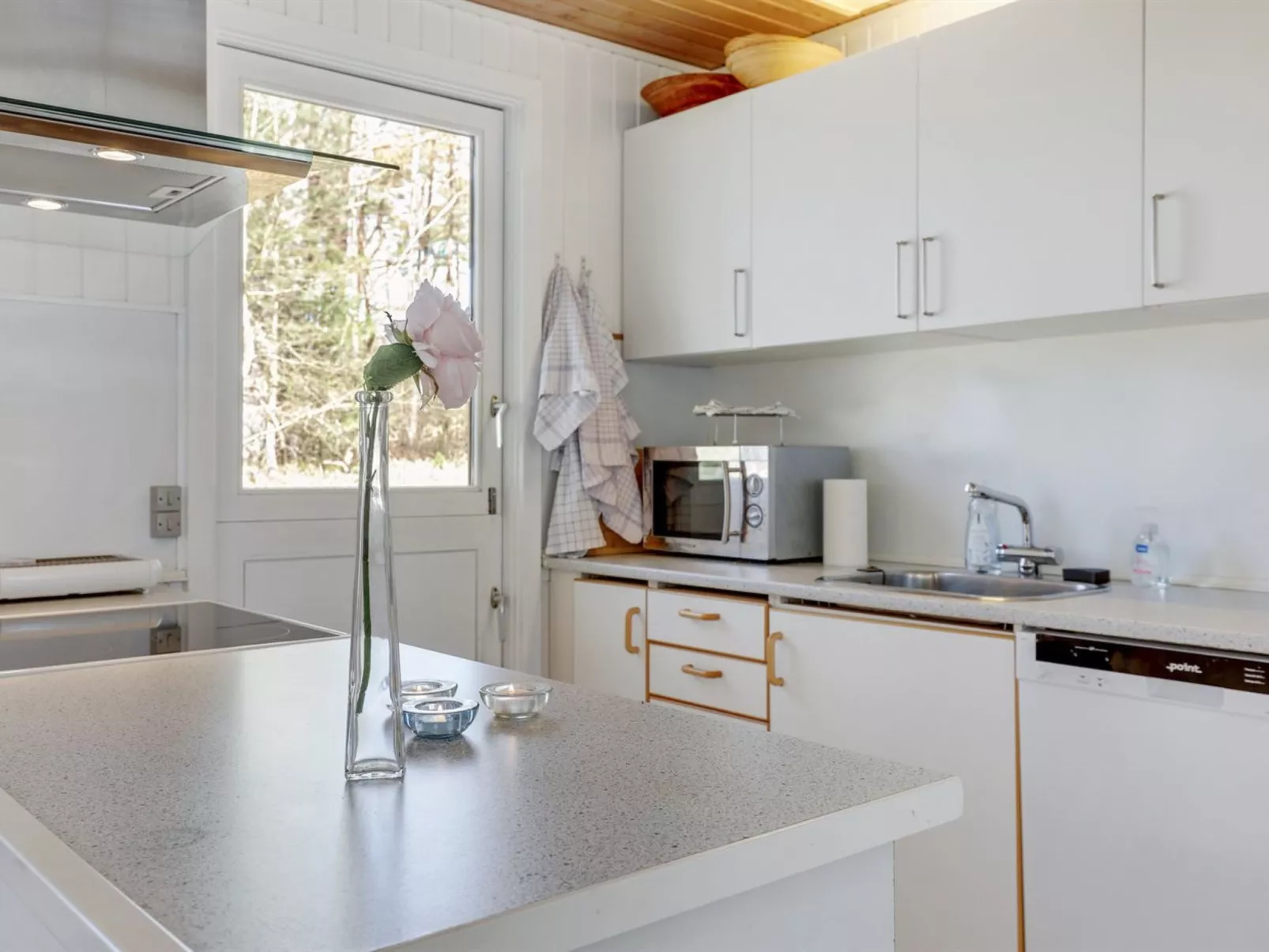 "Mikkelina" - 700m from the sea-Drinnen