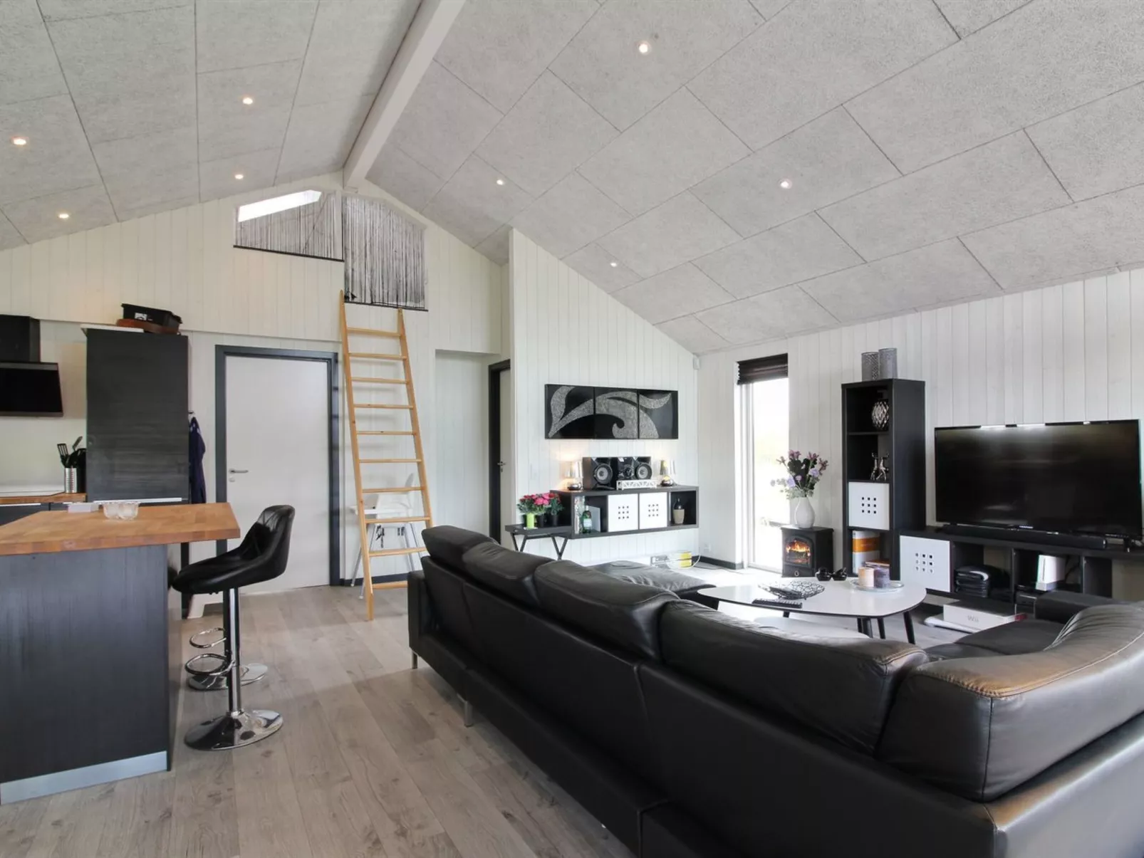 "Aldina" - 1.5km from the sea-Drinnen