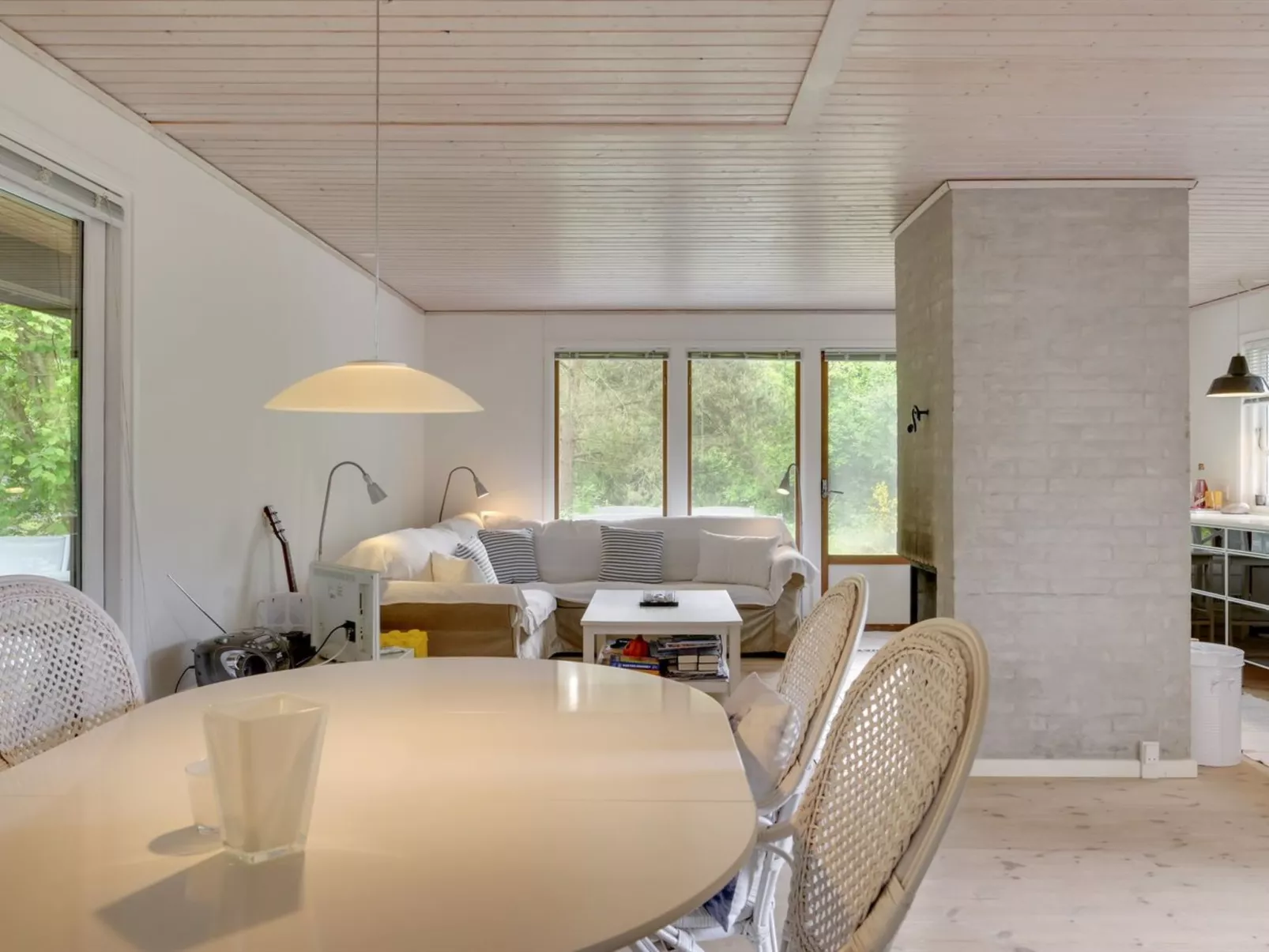 "Jute" - 100m from the sea-Inside