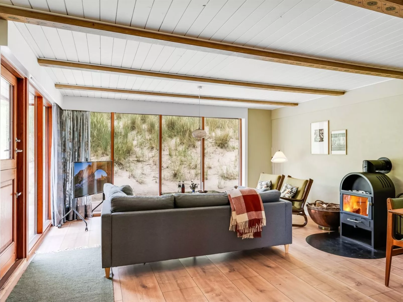 "Zora" - 100m from the sea-Inside