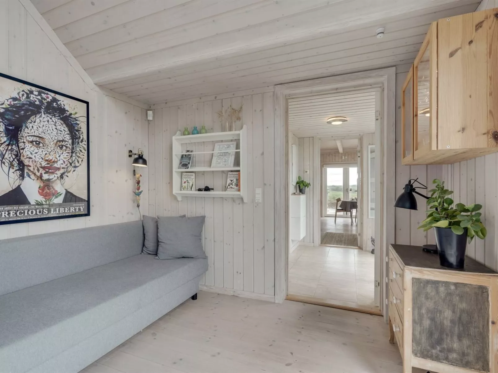 "Ger" - 200m from the sea-Inside