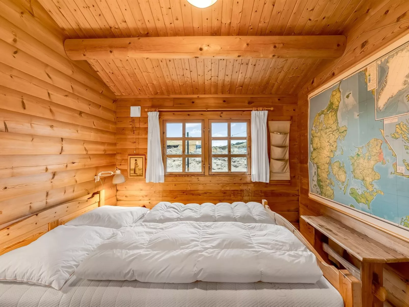 "Herfrith" -  from the sea-Inside