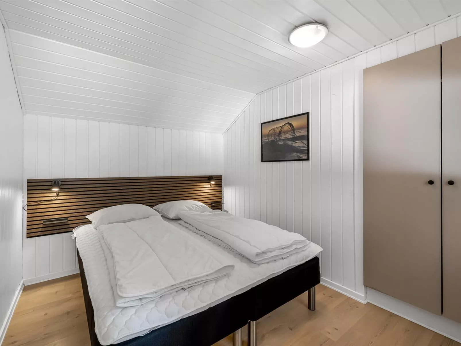 "Sylvi" - 1.7km from the sea-Dedans