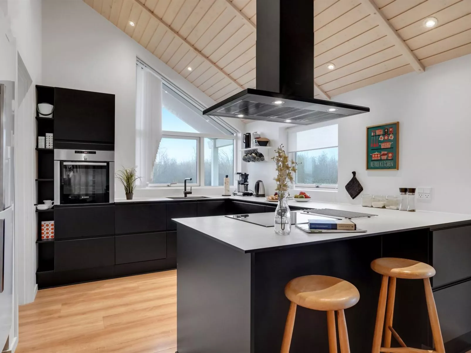 "Ano" - 950m from the sea-Inside