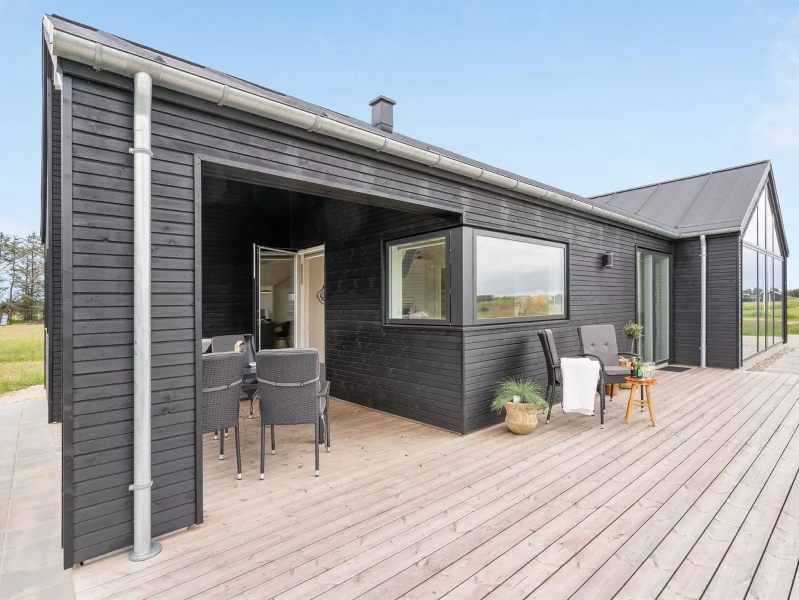 "Arlina" - 1.5km from the sea-Draußen