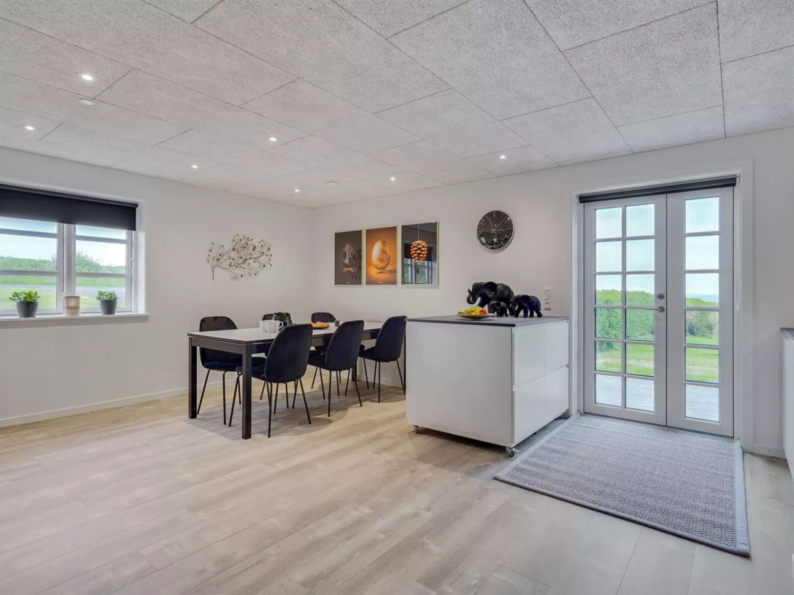 "Ringulf" - 350m from the sea-Inside