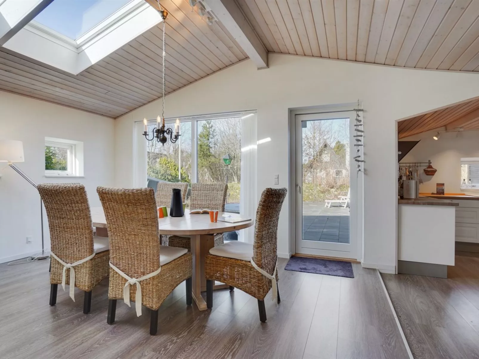 "Sigfred" - 1.5km from the sea-Inside